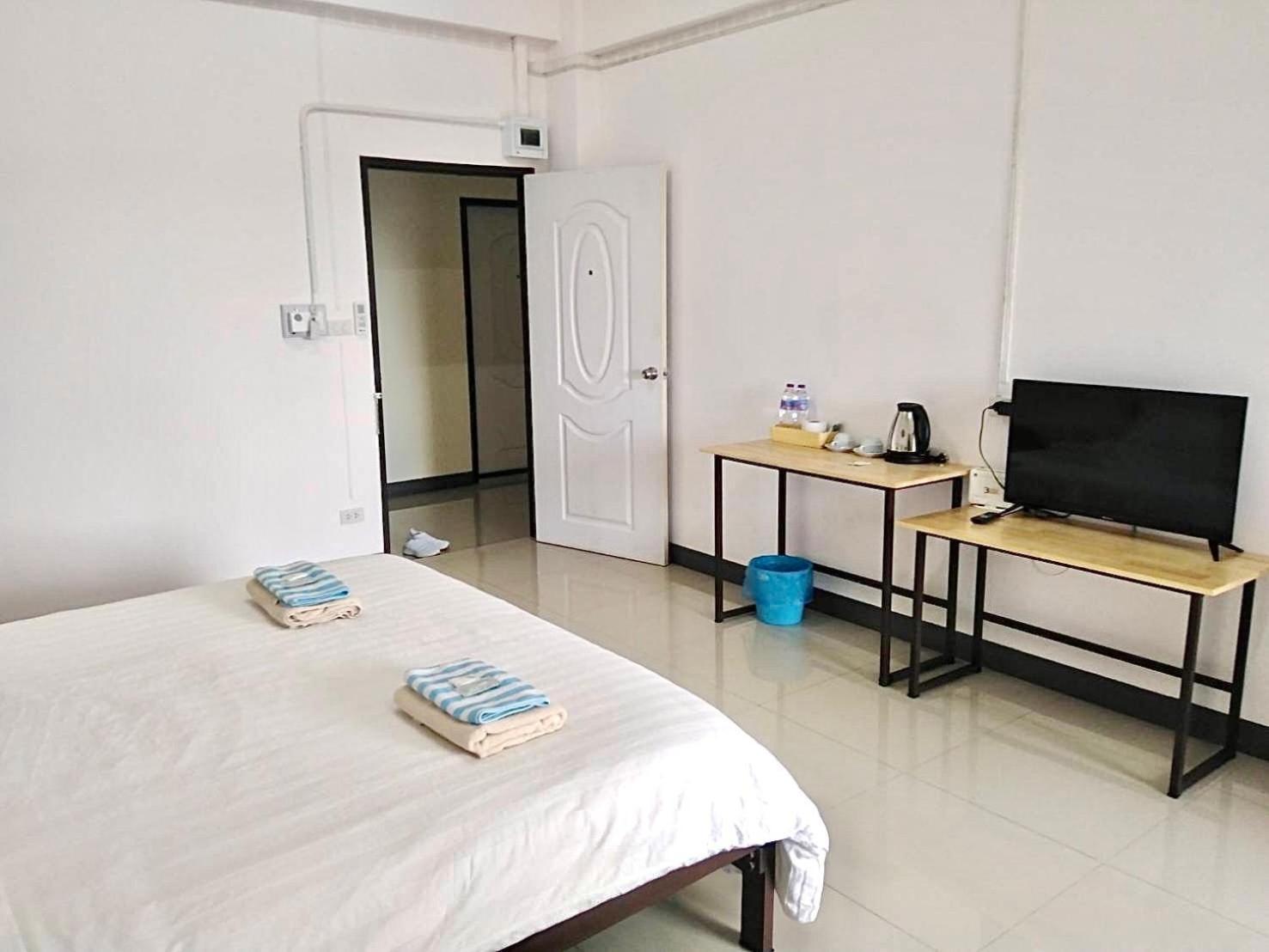 Ban Krathum Lom My Home Hotel - Phutthamonthon 4 Road, Near Mahidol University Salaya المظهر الخارجي الصورة
