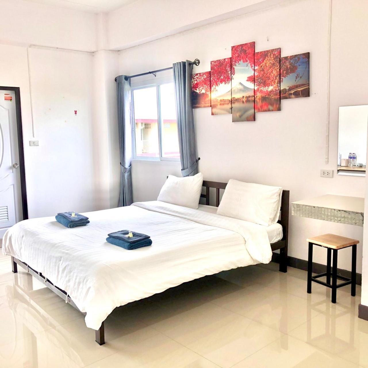 Ban Krathum Lom My Home Hotel - Phutthamonthon 4 Road, Near Mahidol University Salaya المظهر الخارجي الصورة